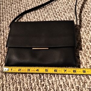 H&M Ladies Clutch purse with shoulder strap-NEW CONDITION